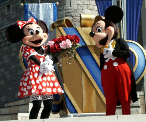 Minnie gets some flowers