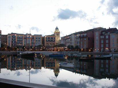 Sunrise at Portofino Bay
