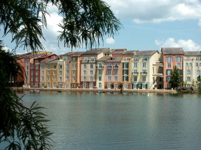 Portofino from path to Citywalk