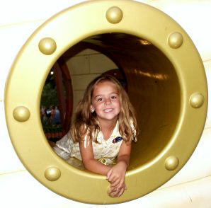 Brinn in Donald's Porthole