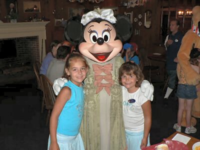 Girls with Minnie