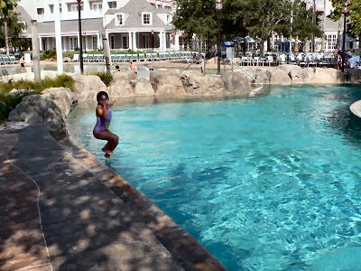 Floating Maddy