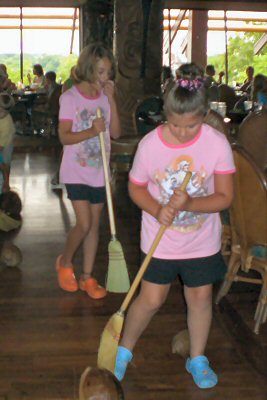 sweep those pineapples!