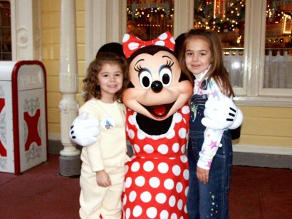 Girls with Minnie