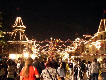 Nightshot of Main Street in Magic Kingdom