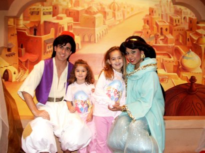 Finally found Jasmine and Aladdin