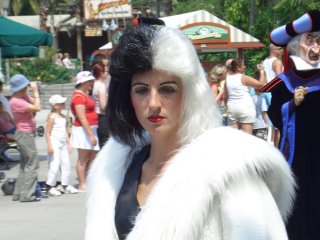 Stars and Motorcars Parade
