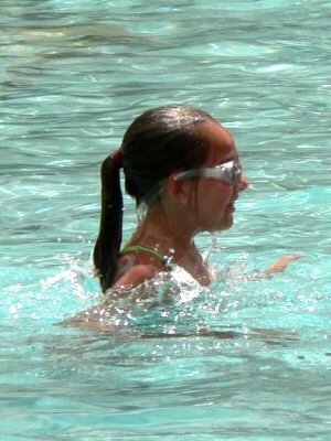 Brinn in pool