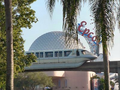 Monorail in Epcot