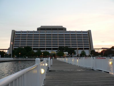 Off to the Contemporary by boat
