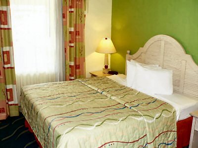 2 Bedroom Suite