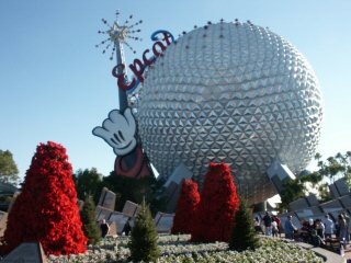 Epcot Entrance and Spaceship Earth