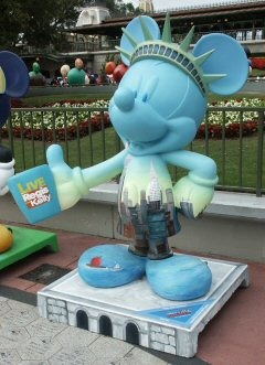 Mickey Statue
