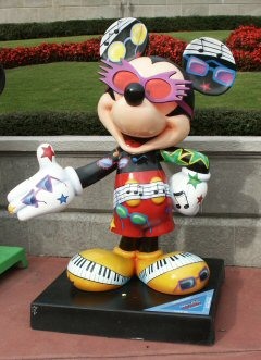 Mickey Statue