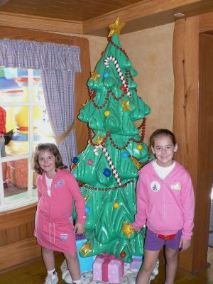 Mickey's Christmas Tree